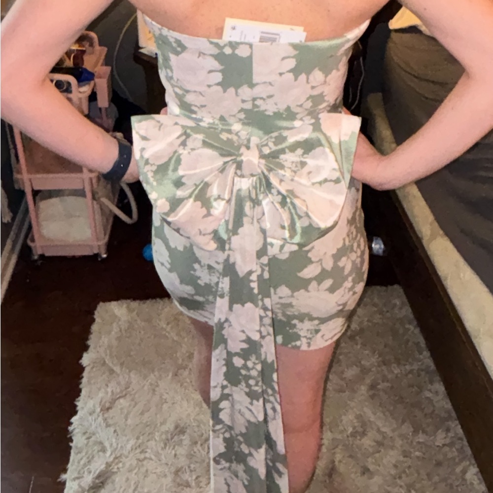 Strapless Floral Bow-Back Mini Dress in Sage and White